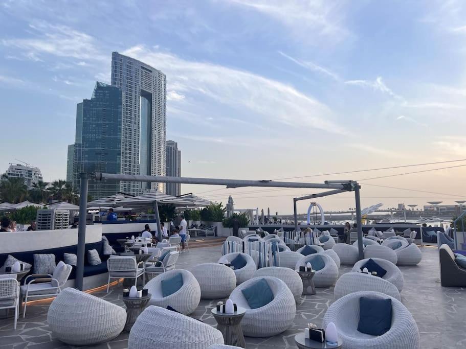 Jumeirah Beach Residents, Free Parking Dubái Exterior foto